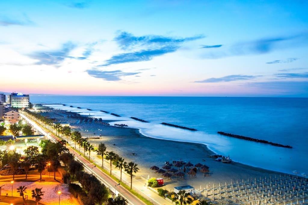 California Seafront *