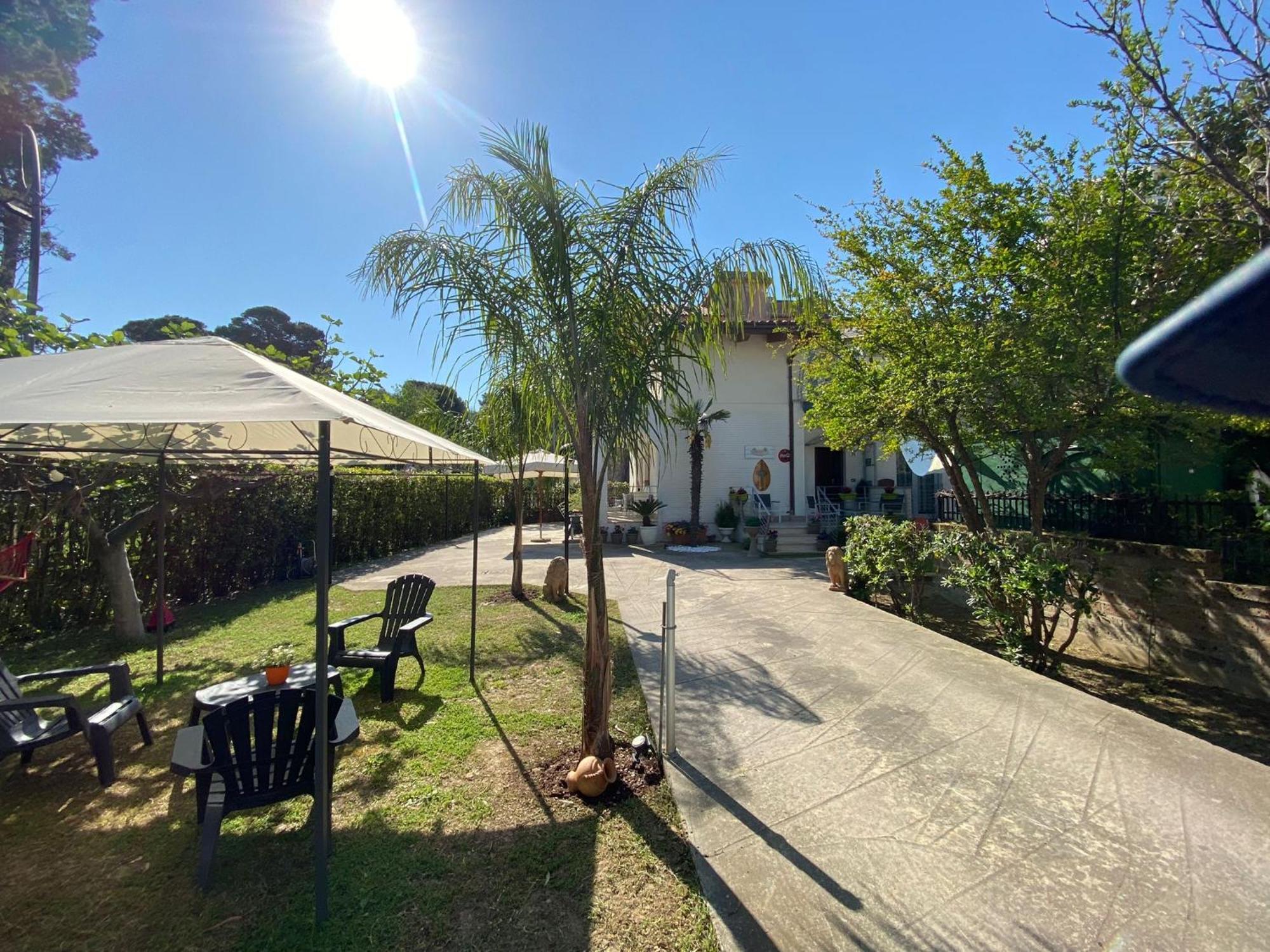 California Seafront Villa Montesilvano